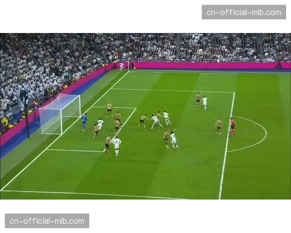 迪马尔科单场送出两次角球助攻，本赛季意甲助攻数达到16次